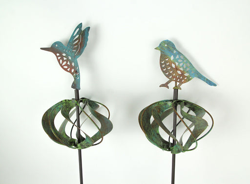 Set of 2 Metal Garden Stake  Kinetic Wind Spinners Featuring Hummingbird and Robin Sculptures, Adding Artistic Charm and