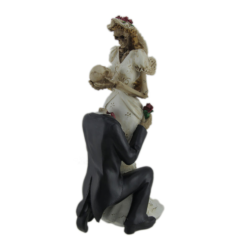 Skeleton Bride and Groom Wedding Couple Statue Image 1
