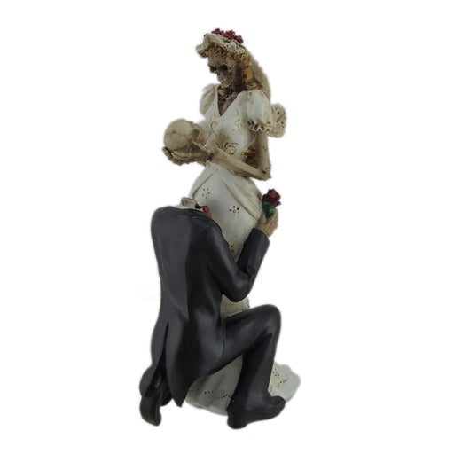 Skeleton Bride and Groom Wedding Couple Statue Image 1
