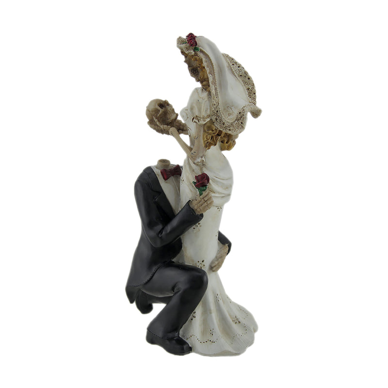 Skeleton Bride and Groom Wedding Couple Statue Image 3
