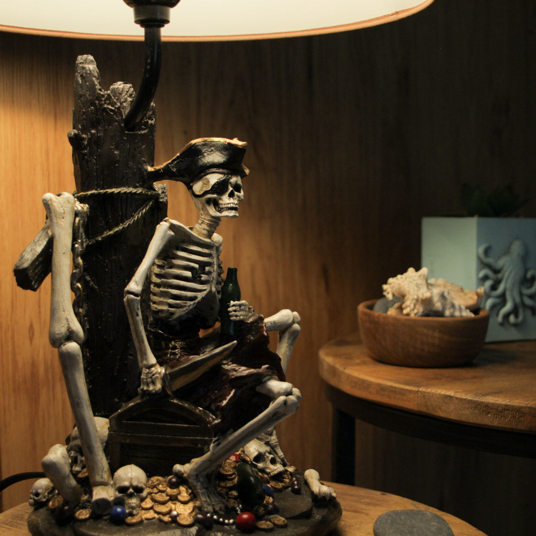 21 Inches Pirate Skeleton Caribbean Table Lamp With Treasure Map