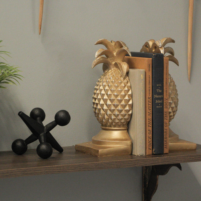 Elegant Gold Pineapple Bookends – Chic Tropical Decor for Bookshelves, Desks, or Mantels – Stylish Home Accent – 10 Inches