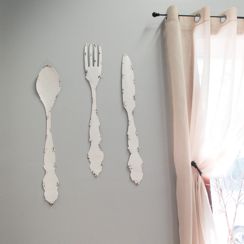 Rustic White Finish Metal Knife, Fork, and Spoon Wall Art: Decorative Utensil Set for Farmhouse Kitchen Decor, 30 Inches High