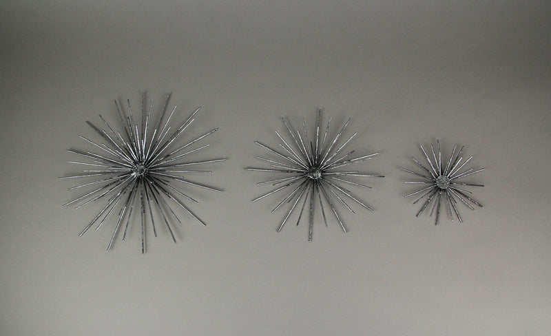 Set of 3 Aged Silver Finish Mid-Century Modern Atomic Star Burst Wall Sculptures MCM Decor 12, 9, 6 Inch Diameter - Stylish