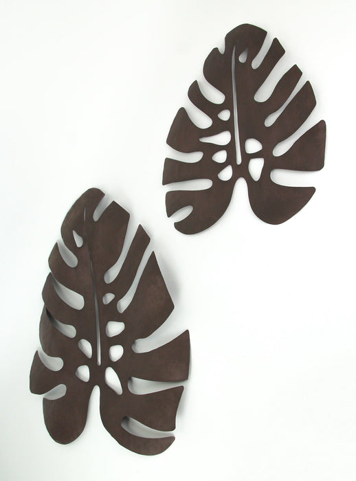 Antiqued Brown Metal Monstera Leaf Sculptures: Set of 2 Wall Hanging Tropical Decor Pieces, Perfect for Living Rooms,