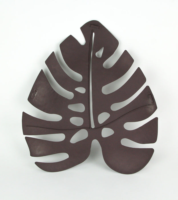 ntiqued Brown Metal Monstera Leaf Sculptures: Set of 2 Wall Hanging Tropical Decor Pieces, Perfect for Living Rooms,