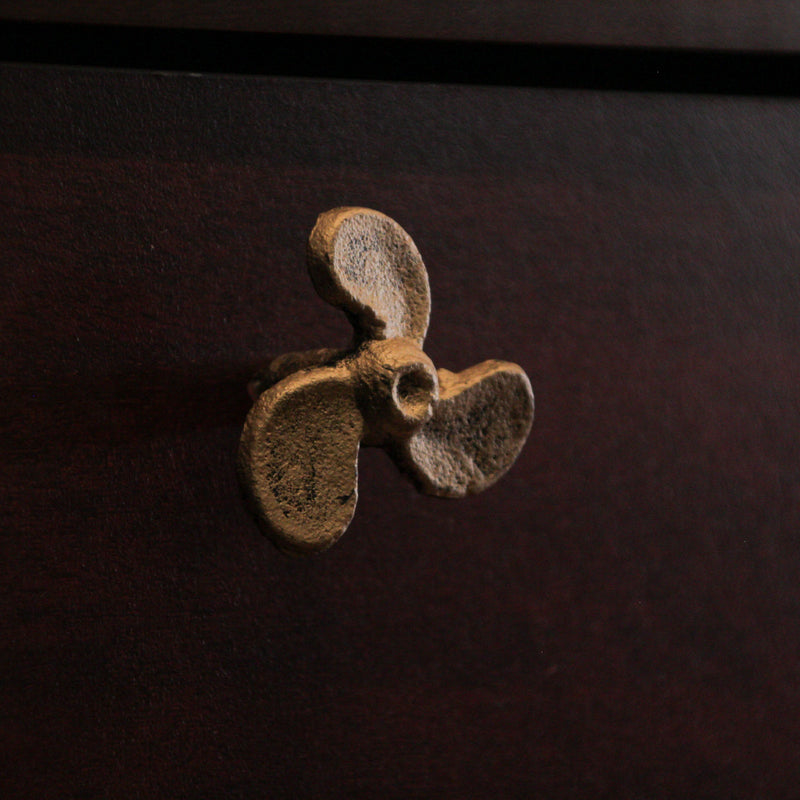 Set of 6 Antique Gold Boat Propeller Drawer Pulls - Coastal Cast Iron Cabinet Knobs with Nautical Charm - 1.75 Inch Diameter,