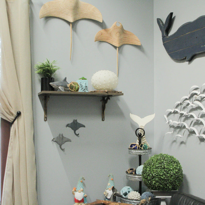 Set of 2 Cast Iron Stingray Wall Hooks in Blue and Gray – Coastal Nautical Wall Mounted Hooks with Matte Finish for Bathroom,