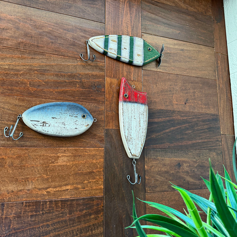 Small - Image 4 - Zeckos 9.5 Inch Fishing Lure Wall Decor Set of 3 Rustic Wood and Metal Multicolor Nautical Fish Plaques
