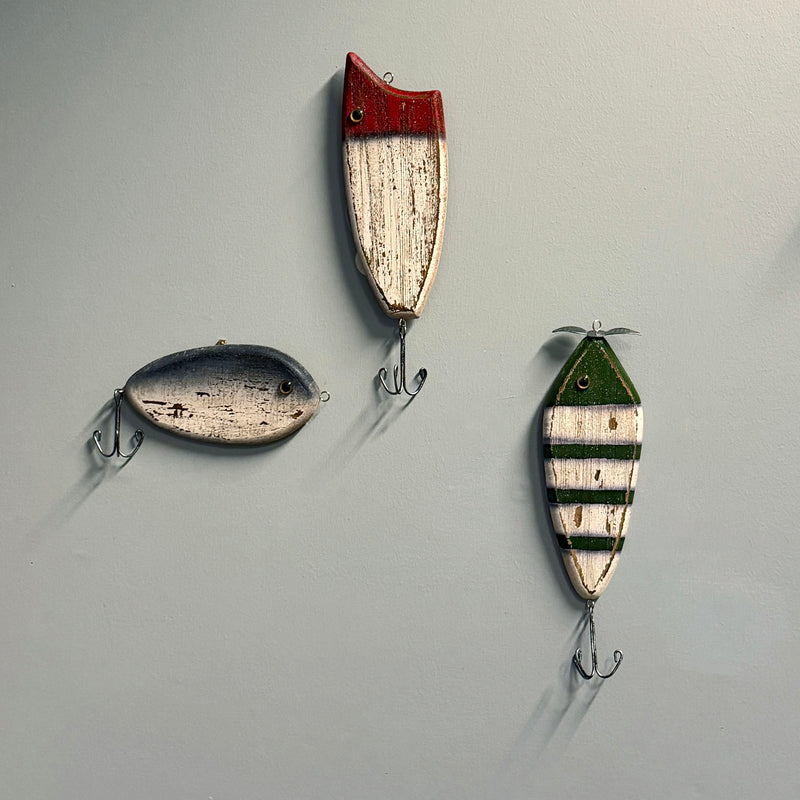 Small - Image 5 - Zeckos 9.5 Inch Fishing Lure Wall Decor Set of 3 Rustic Wood and Metal Multicolor Nautical Fish Plaques