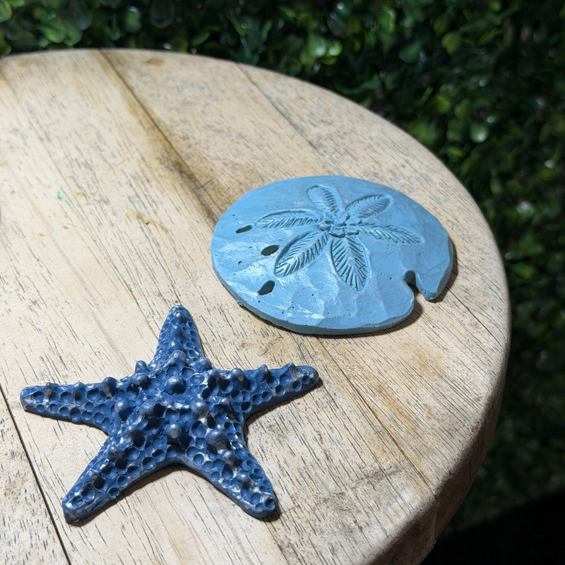 White - Image 8 - Zeckos Coastal Tabletop Decor, 12 Inch Wood Sand Dollar and Starfish