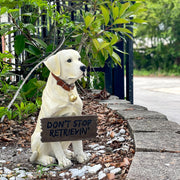 Labrador Retriever Garden Statue with Reversible Welcome Sign, Resin Dog Figurine, Hand-Painted Lab Decor for Lawn, Porch, or
