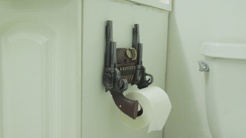 97-HC47055-revolver-western-cowboy-toilet-paper-holder-1A.mp4
