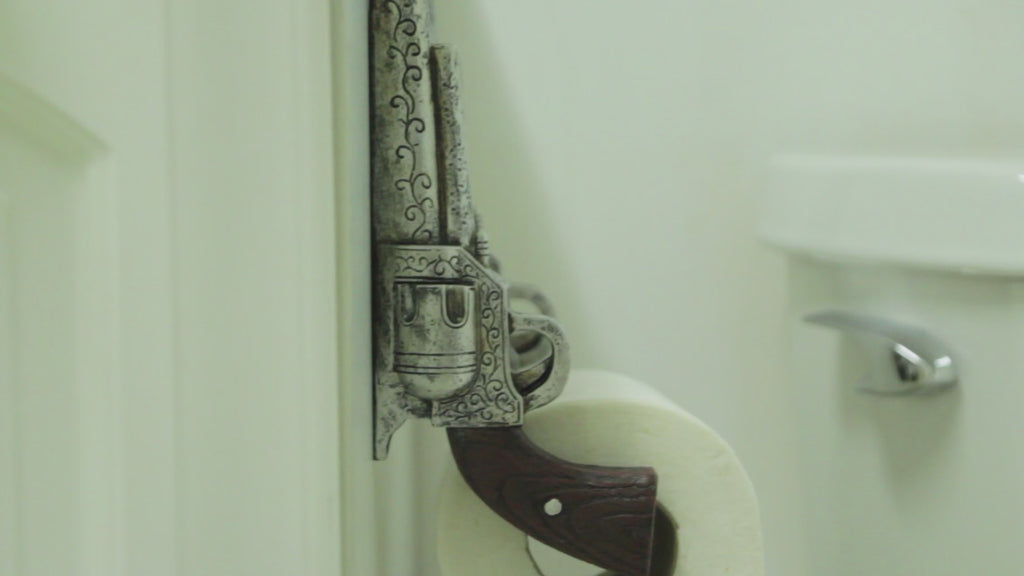 ZKO-99395-cowboy-gunslinger-pistol-toilet-paper-holder-1A.mp4