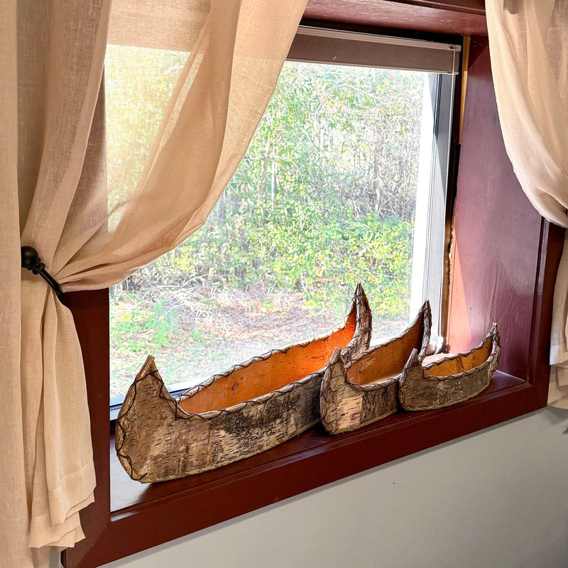 Set of 3 Birch Bark Canoe Statues, 36 Inch Rustic Flat Bottom Wooden Canoe Centerpiece Trays, Nesting Natural Bark Brown