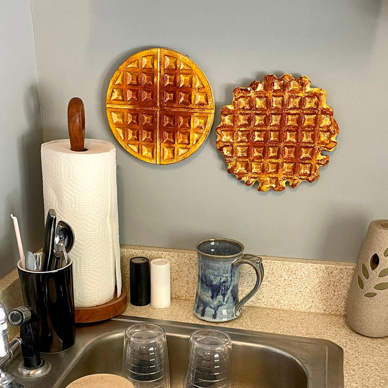Golden Waffle - Image 4 - Zeckos Round Waffle Cast Iron Metal Trivet – 8" Kitchen Plaque, Durable Heat-Resistant Brown &