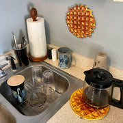 Golden Waffle - Image 7 - Zeckos Round Waffle Cast Iron Metal Trivet – 8" Kitchen Plaque, Durable Heat-Resistant Brown &