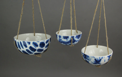 Set of 3 Blue and White Shibori Style Dyed Ceramic Hanging Mini Planters Plant Décor Image 2
